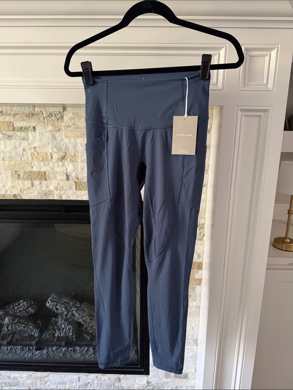 Everlane Blue Perform High-Rise Pocket Leggings Size Small NWT
